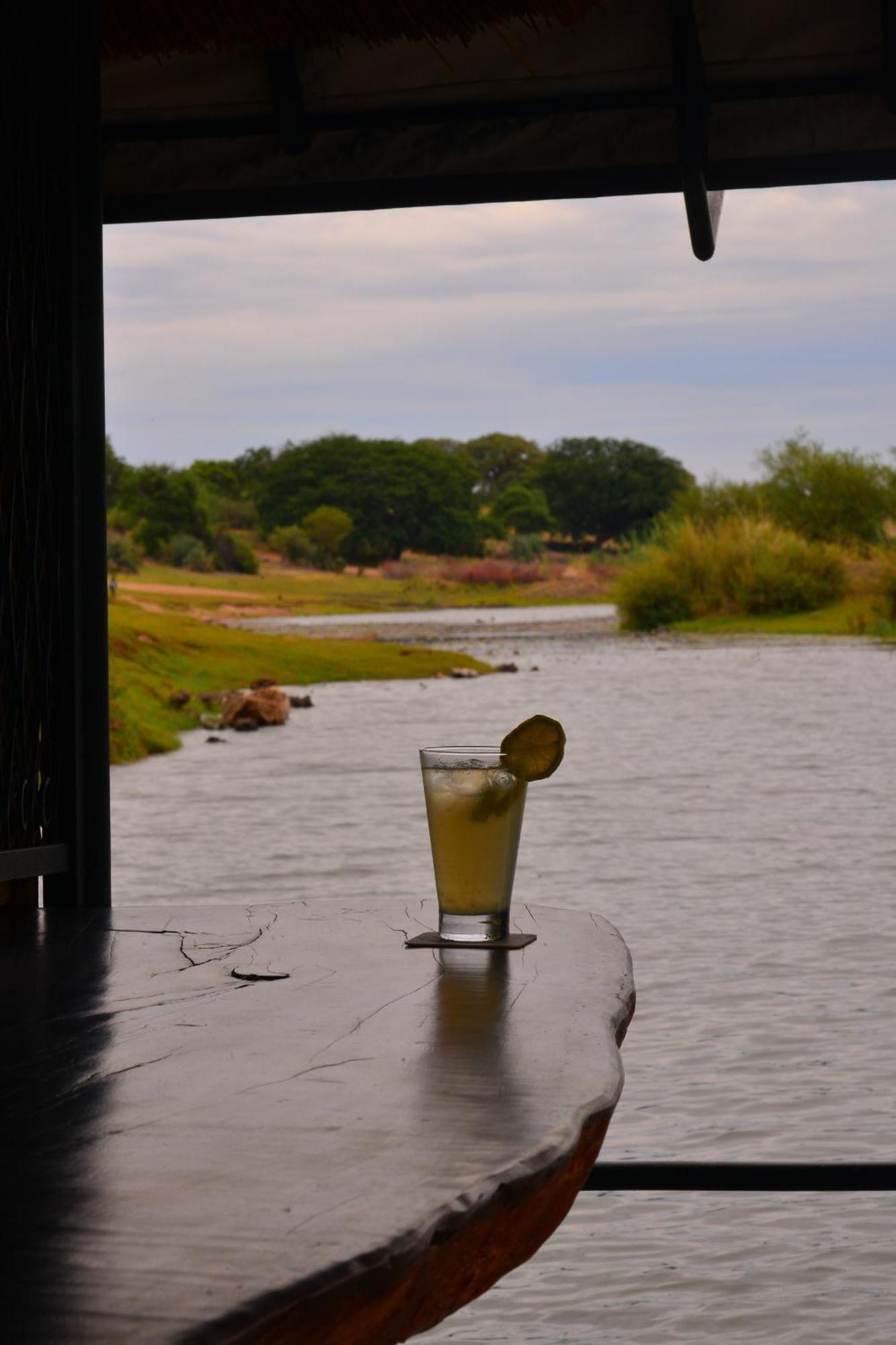 Taranga Safari Lodge Рунду Экстерьер фото